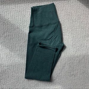Lululemon green leggings size 8